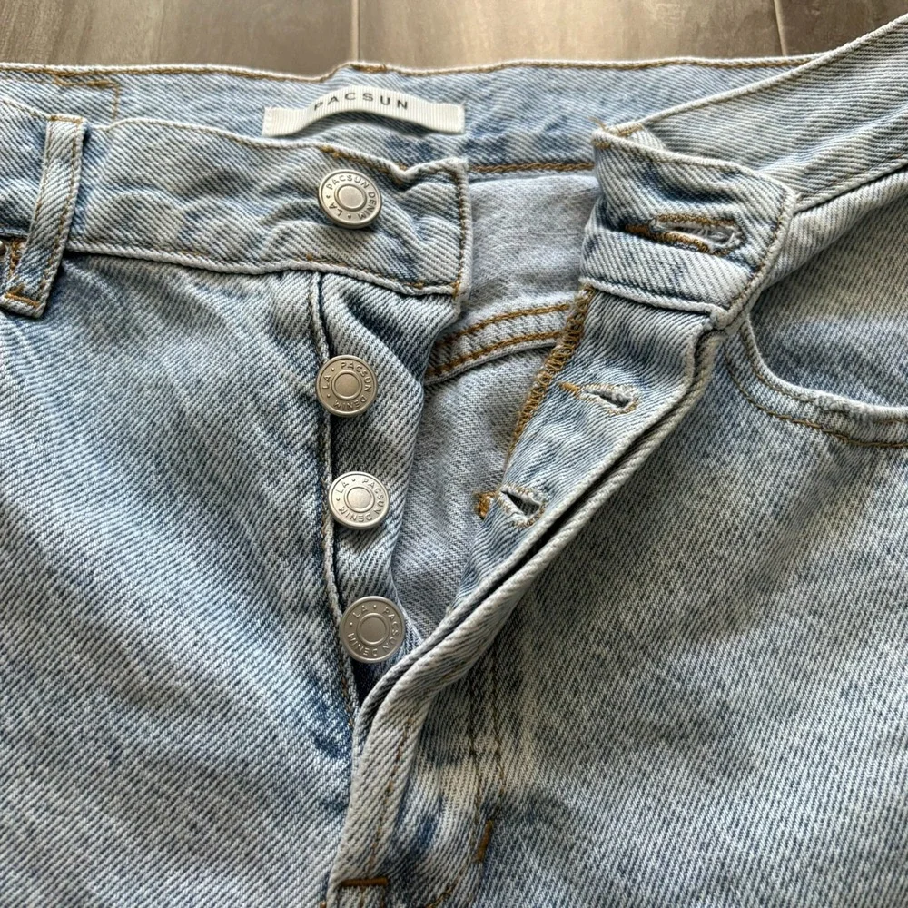 PacSun High Rise Straight‎ Leg Jeans Women's Size 27 Light Wash Denim Blue Flaw - Picture 6 of 16